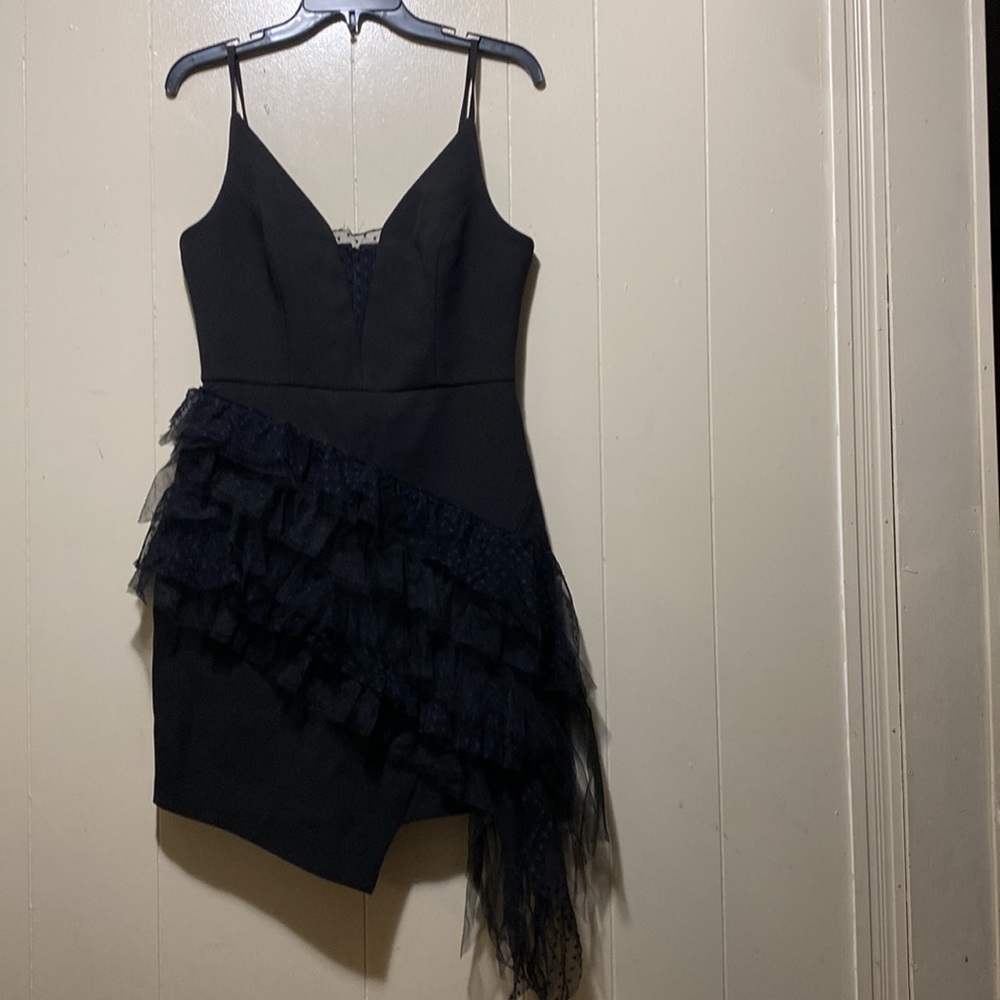 BCBG Maxazria black knee high black lace dress size 6 - Picture 2 of 7